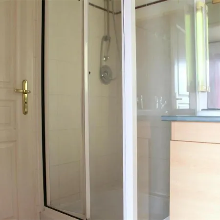 Studio La Rochelle, 1 Piece, 2 Personnes - Fr-1-246-126 アパート